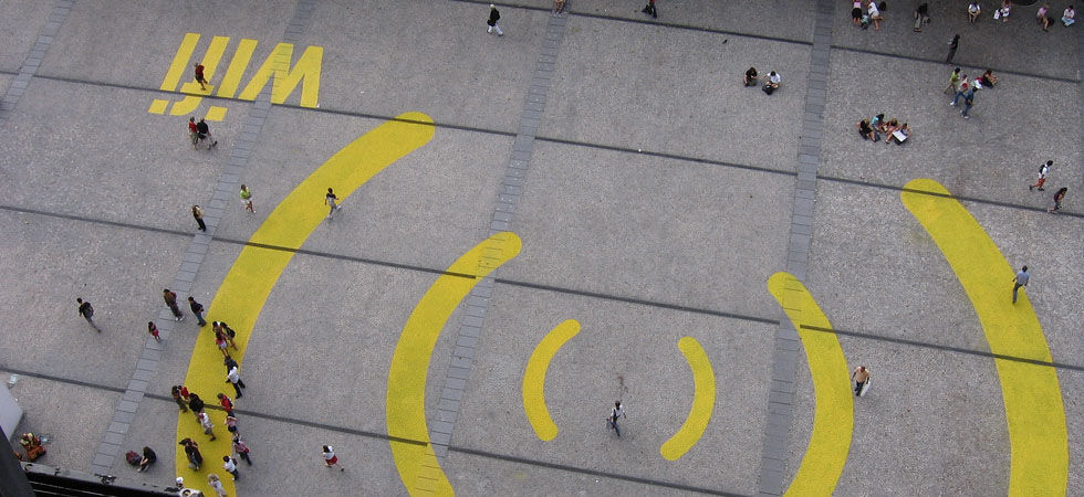 Tips for staying safe when connecting to public Wi-Fi hotspots